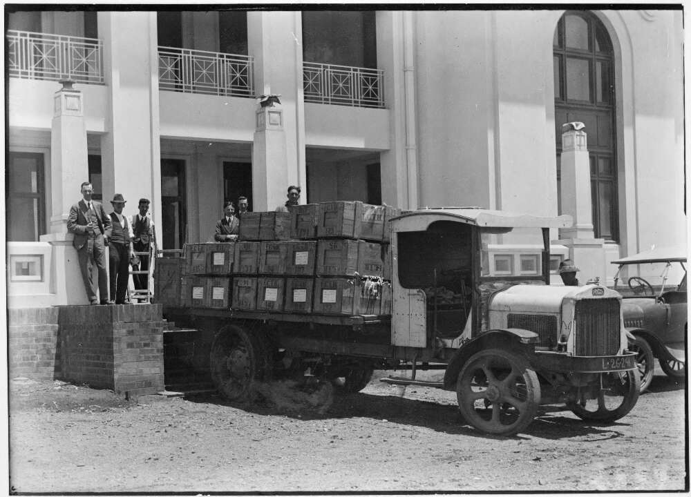 Mildenhall, William James. (1926). Move to Canberra, 1926. Books arriving at Parliament House http://nla.gov.au/nla.obj-137301136