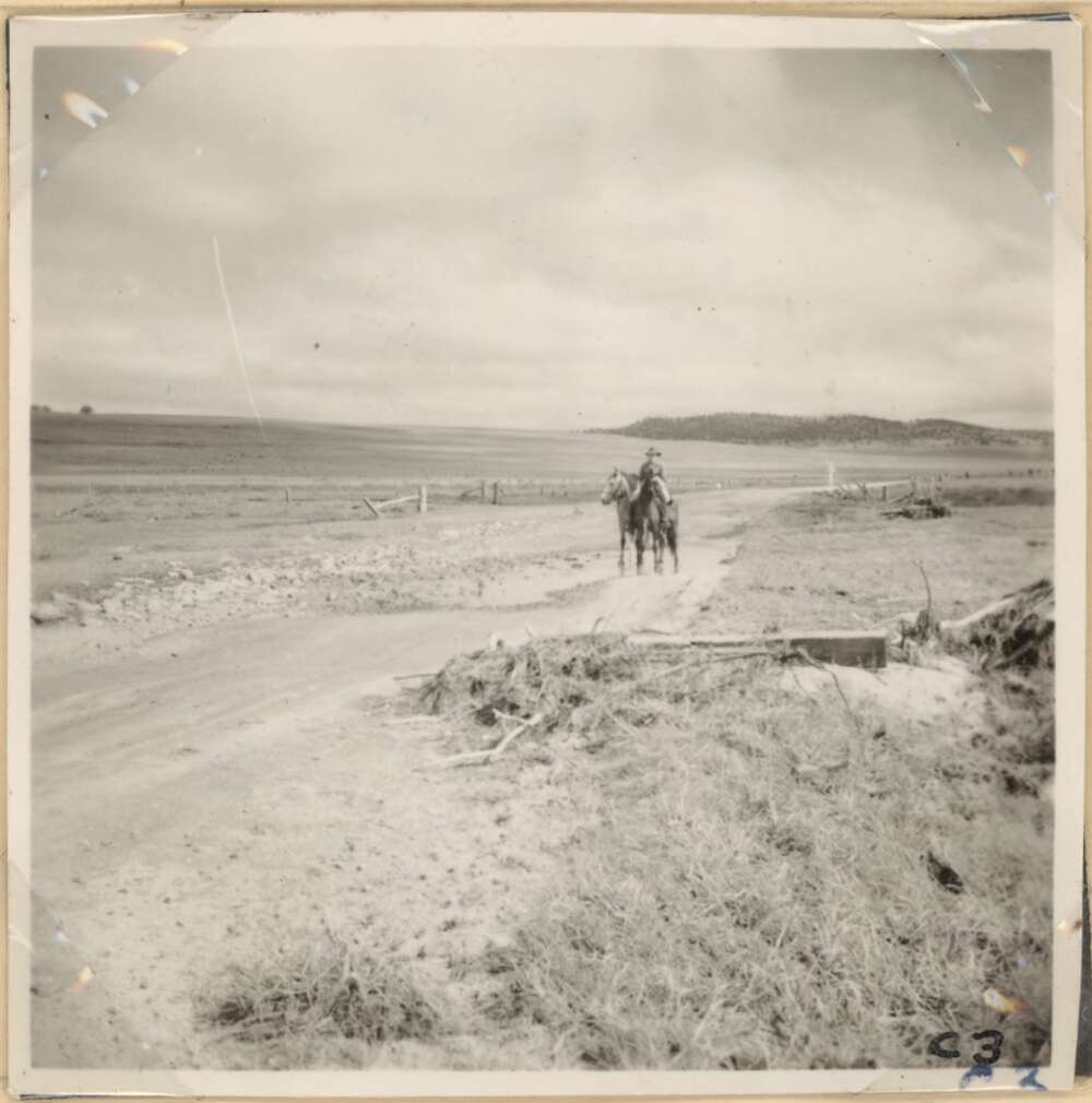 New South Wales. Department of Main Roads. (1930). Gegedzerick Creek looking towards Cooma looking west http://nla.gov.au/nla.obj-150616685