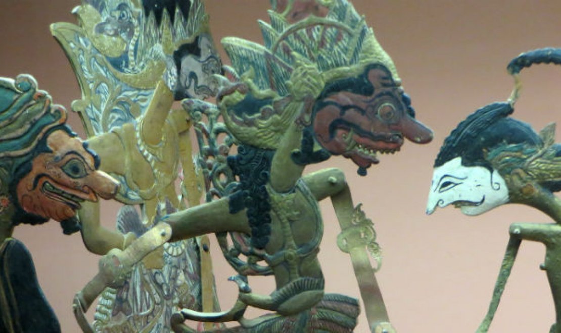 4 Balinese shadow puppets 