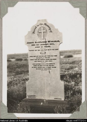 The grave of Joseph Alexander McPharlin, between Finke and New Crown Station, Northern Territory, ca. 1946