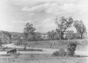 Photograph of Canberra buildings from 1930s